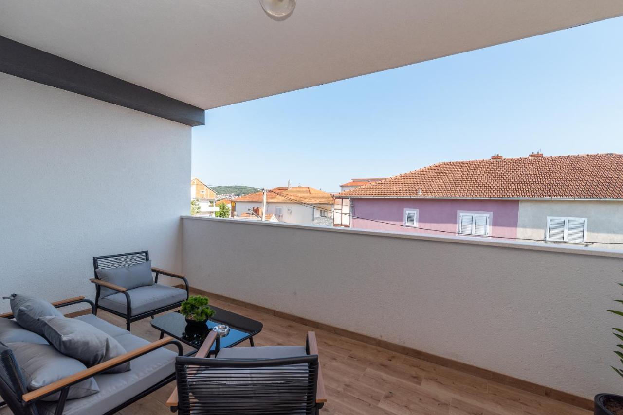 Kamarin Apartment Trogir Exterior foto